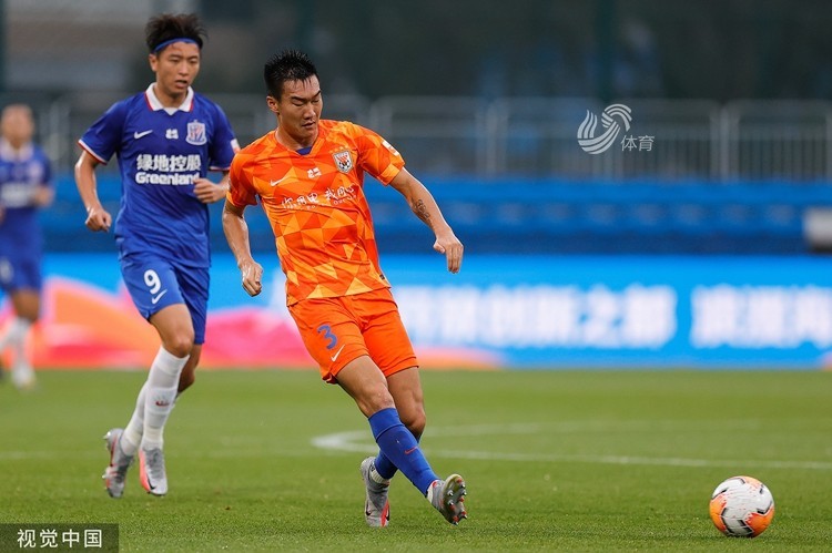 冲刺阶段AC米兰调整名单以备亚冠；调整名单环节打磨；目标明确；球探报告显示潜力的简单介绍