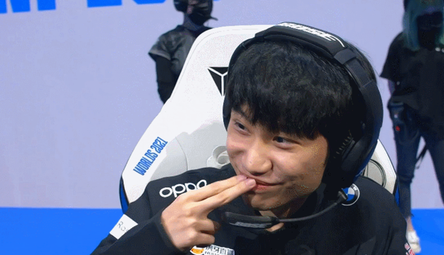 问鼎-Doinb连续十场比赛得分超过绝杀，C9挑战极限！的简单介绍