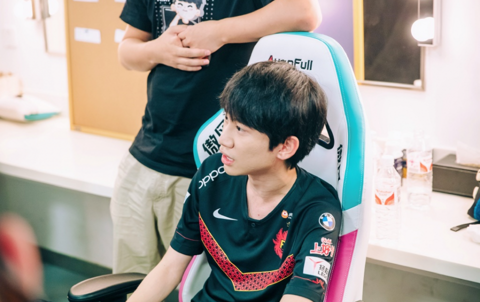 问鼎娱乐-关于巴特勒爆冷击败FPX，回归赛场引爆全场！的信息