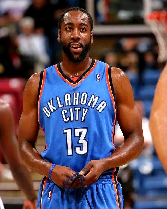 问鼎-关于哈登回归赛场，突破纪录首场状态亮眼，西班牙队观众沸腾！的信息